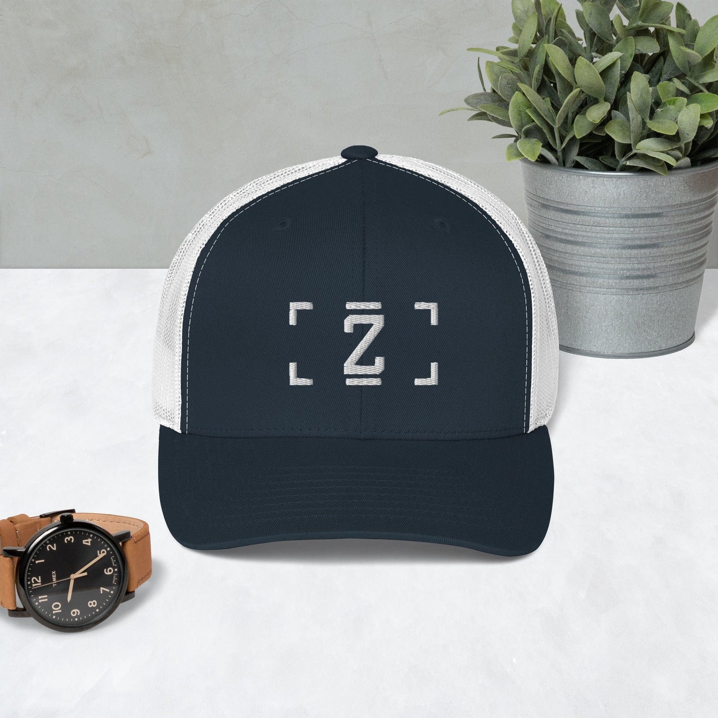 ZUPRAAVA BRAND VOL.1 NAVY/WHITE UNISEX TRUCKER CAP